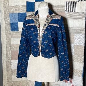 1970s Gunne Sax Blue Floral Cropped Jacket